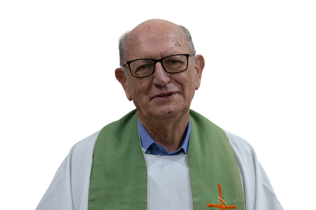 Padre Arnildo Fritzen