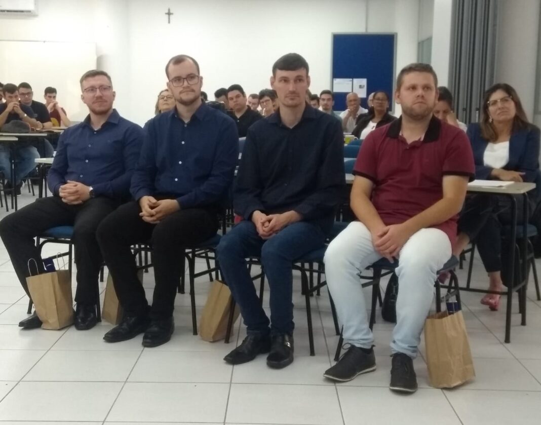Novos Bacharéis em Teologia