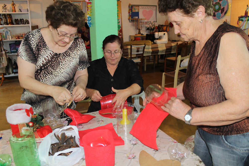 Cáritas realiza oficina de Alimentação e Artesanato em São Domingos do Sul