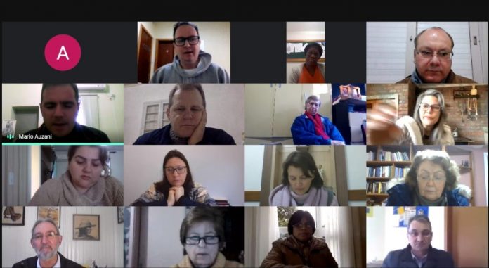 Pós-Graduação em Espiritualidade: encontro virtual propõe reflexão sobre o momento atual